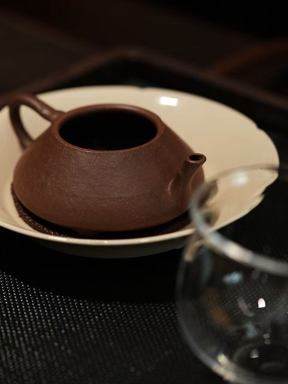 Low purple-clay teapot